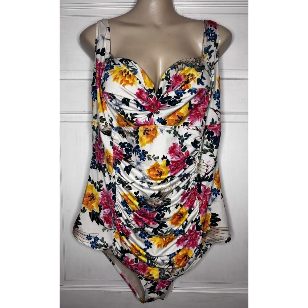 Torrid White Angel Wings & Roses Swimsuit Padded Twist Front Torrid Size 3